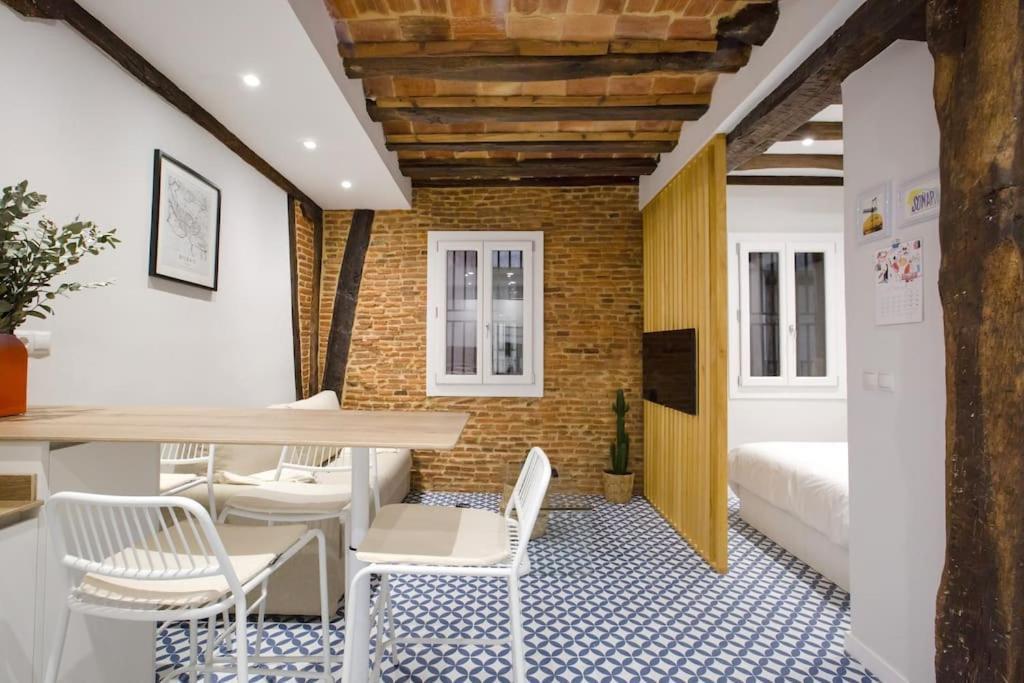 Etxeburu Appartement Bilbao Buitenkant foto