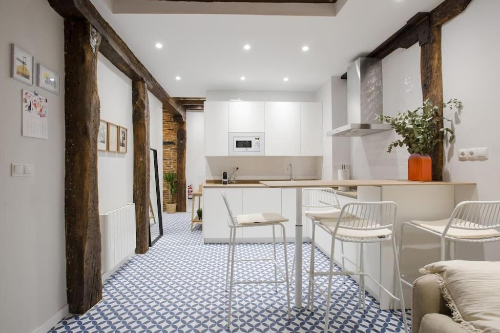 Etxeburu Appartement Bilbao Buitenkant foto